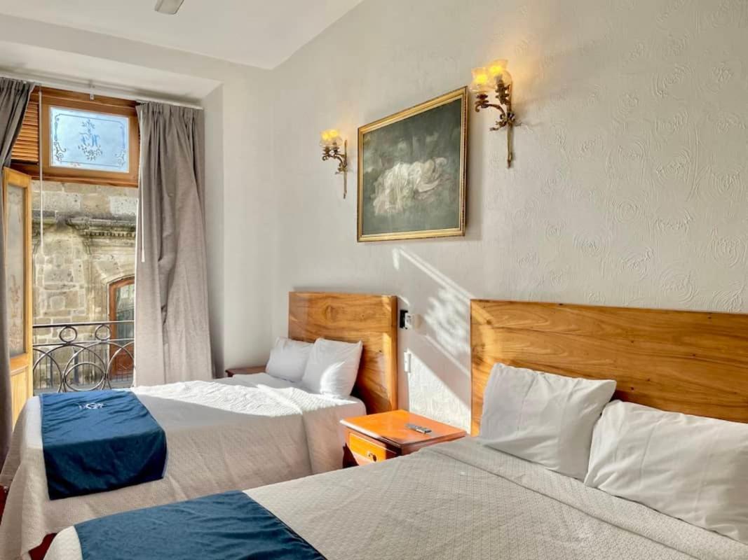 Hotel Frances Гвадалахара Экстерьер фото