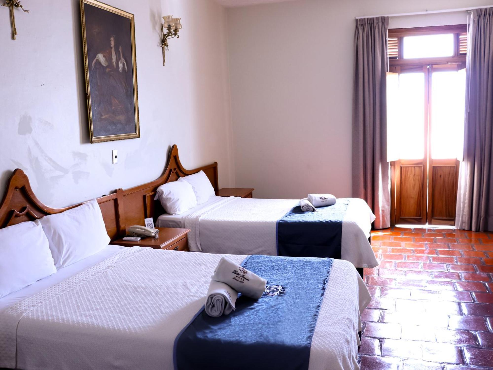 Hotel Frances Гвадалахара Экстерьер фото