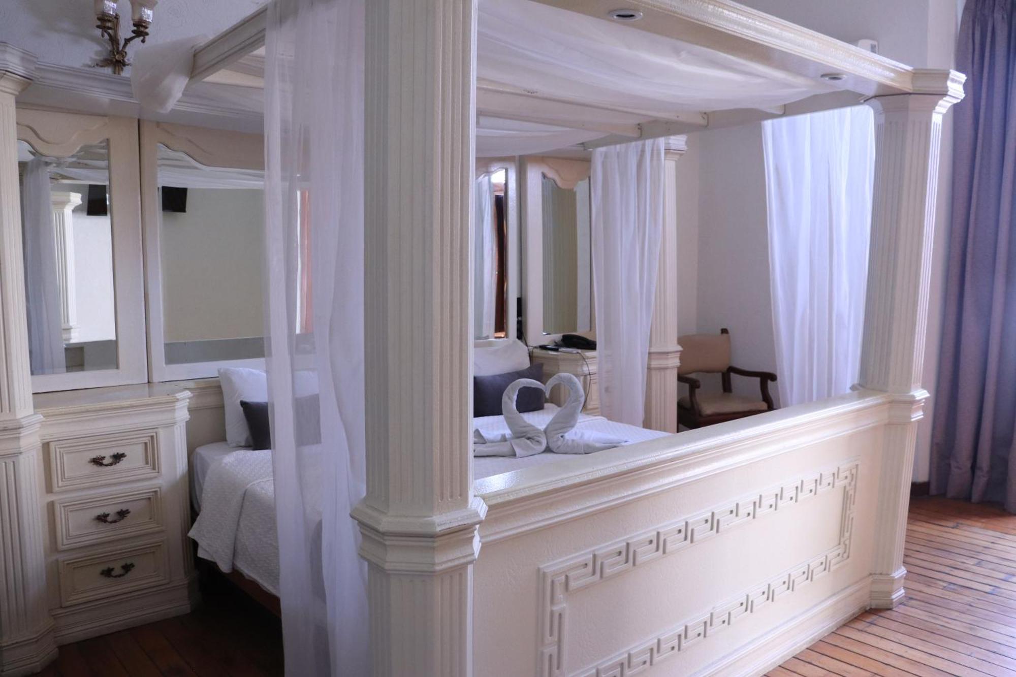 Hotel Frances Гвадалахара Экстерьер фото